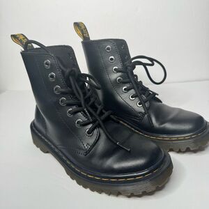 Dr. Martens black ankle boots size 6